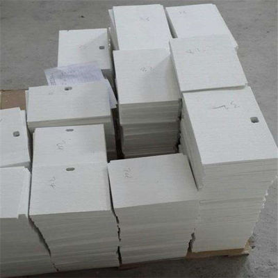 Materiais primas cerâmicos de alta temperatura 1260C Painel à prova de fogo para revestimento de lareira fabricado