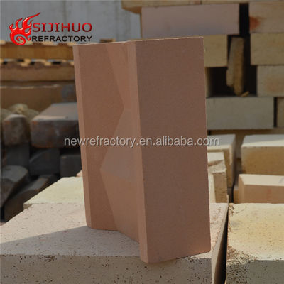 230x114x65mm Densidade a granel 0,6-0,8 g/cm3 Isolamento Diatomite tijolo para isolamento