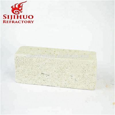 2.4-3.15 g/cm3 Cimento refractário de isolamento de densidade a granel para fornos em 2018
