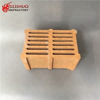 Teor de SiC de 1,2-1,4% 230x114x65 mm tijolo refratário de rede para fornos industriais