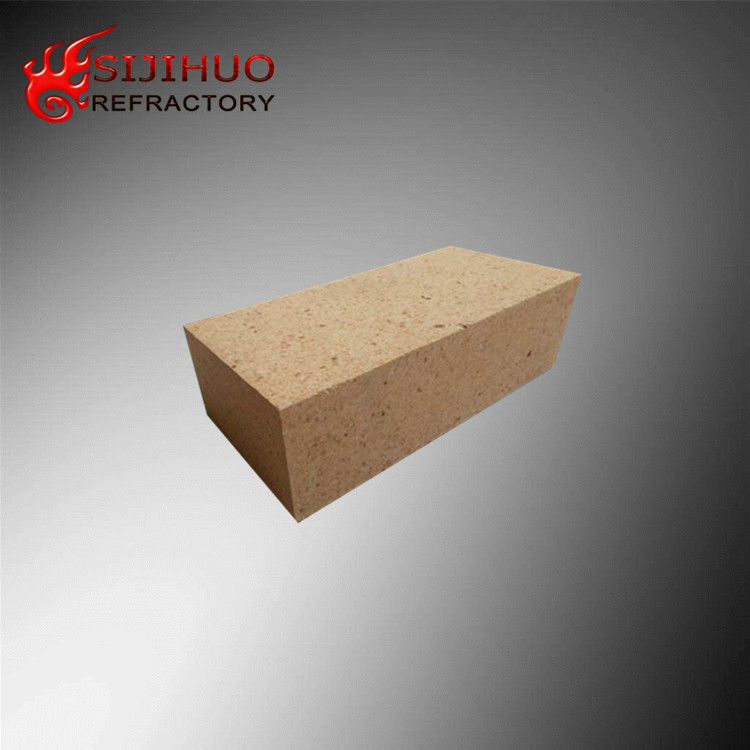 230*114*65MM Barro de tijolo para revestimento de fornos Conteúdo de SiO2 50-65% Conteúdo de SiC 1,2-1.4