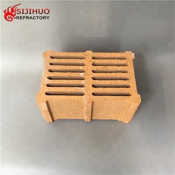 Teor de SiC de 1,2-1,4% 230x114x65 mm tijolo refratário de rede para fornos industriais